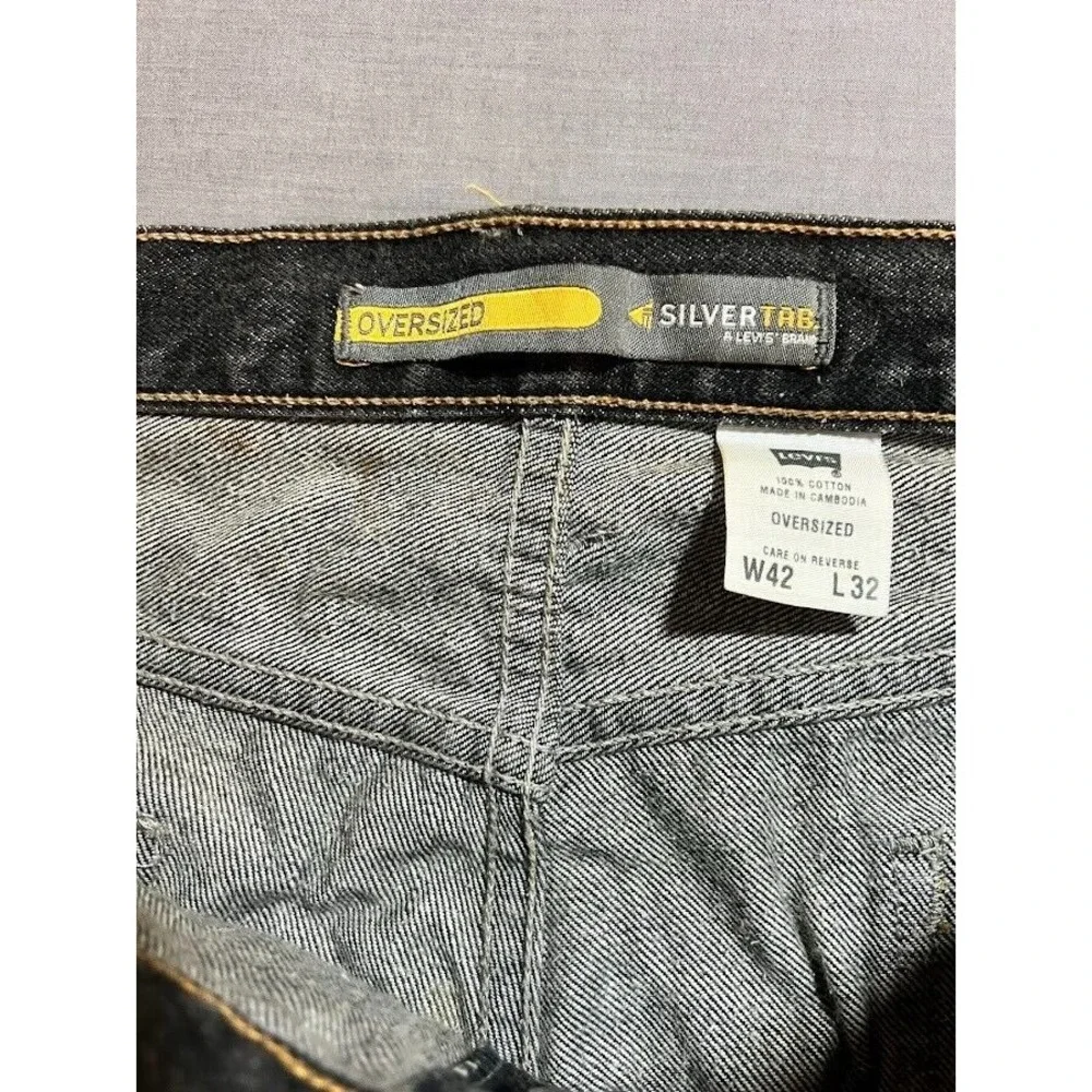 Levi's Silver Tabs Cut Off Shorts Mens 42‎ Black Denim Pocketed Zip Men.